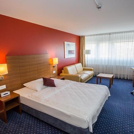 Hotel Hoeri Inn Dış mekan fotoğraf
