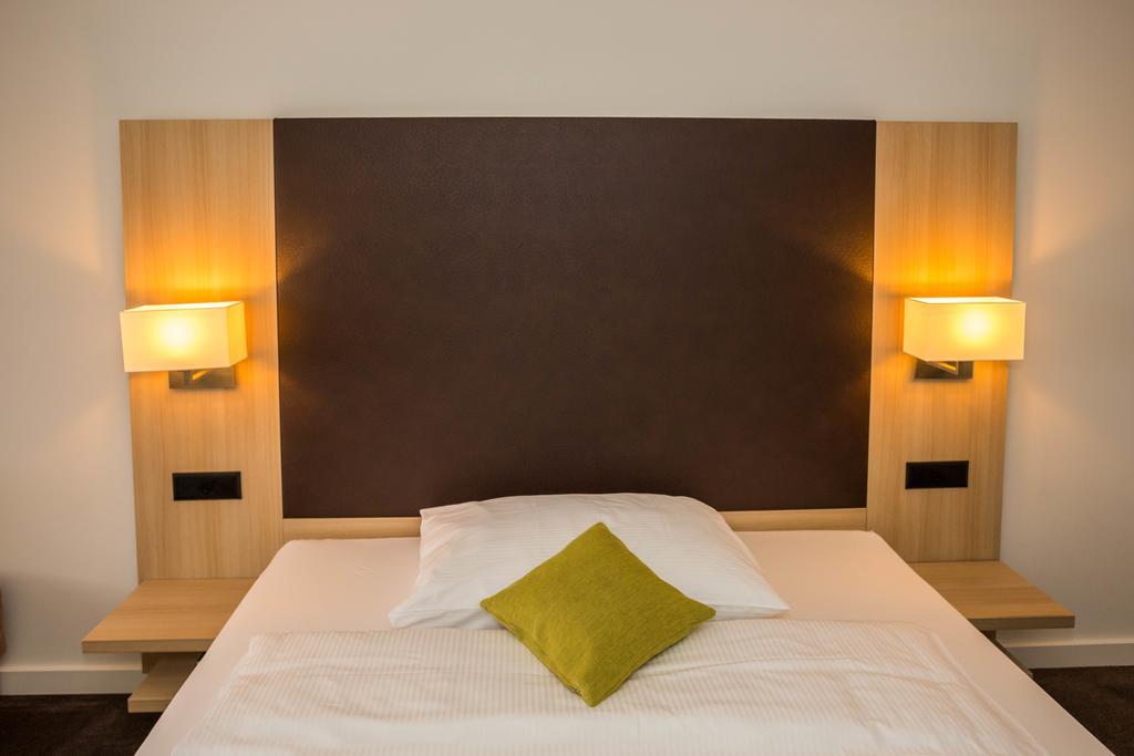 Hotel Hoeri Inn Dış mekan fotoğraf