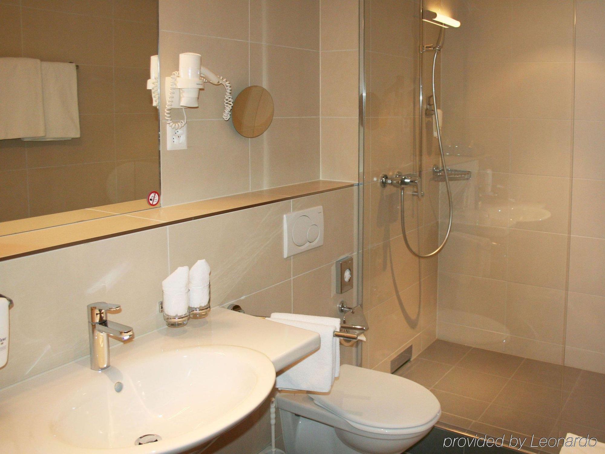 Hotel Hoeri Inn Dış mekan fotoğraf