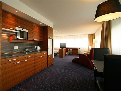 Hotel Hoeri Inn Dış mekan fotoğraf