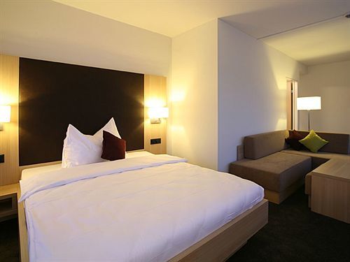 Hotel Hoeri Inn Dış mekan fotoğraf
