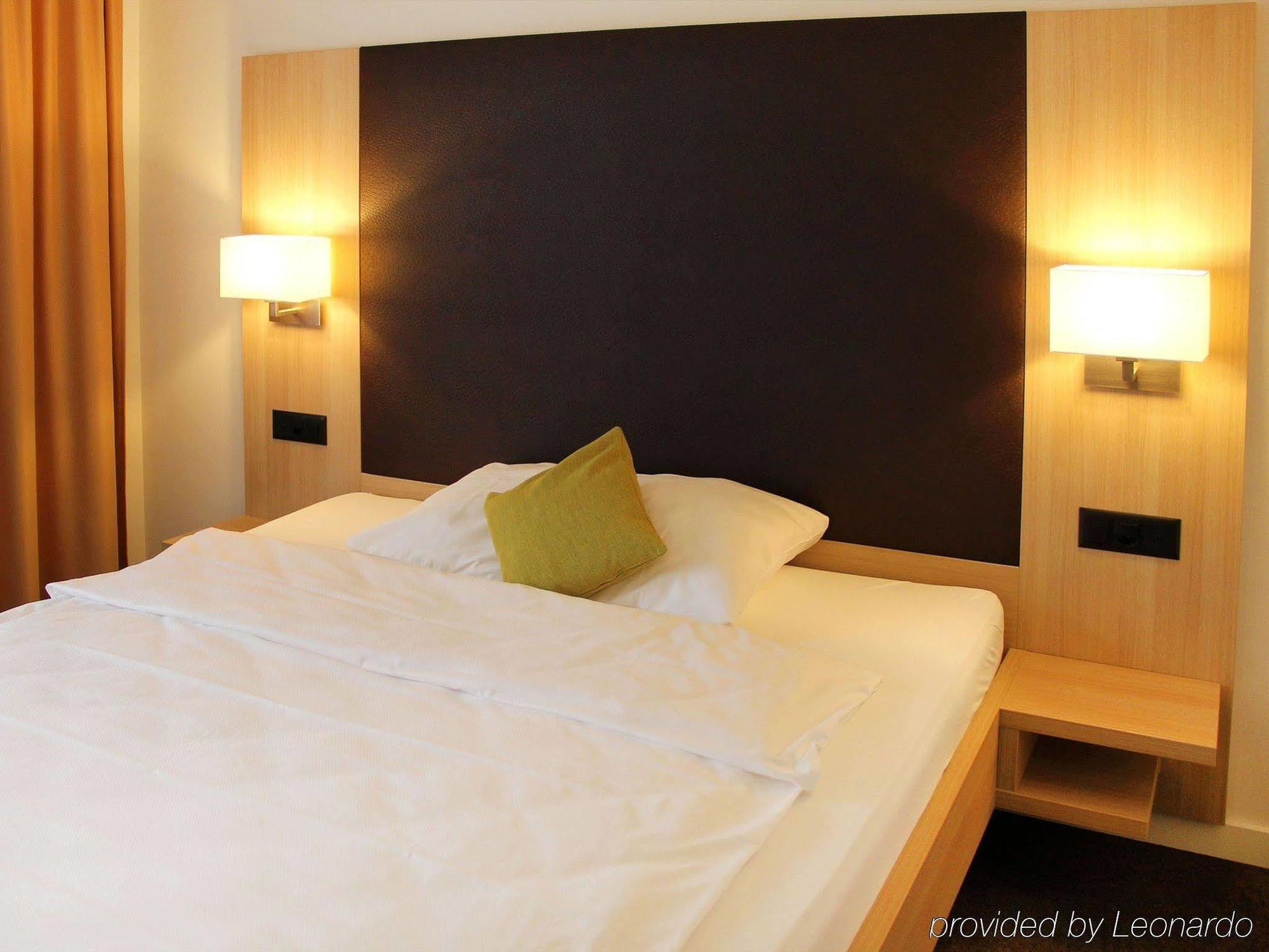 Hotel Hoeri Inn Dış mekan fotoğraf